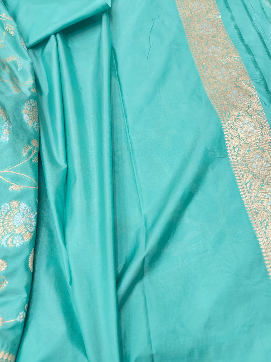 Blue Banarasi Handloom Pure Katan Silk Sona Roopa Jaal Work Saree - Luxurion World