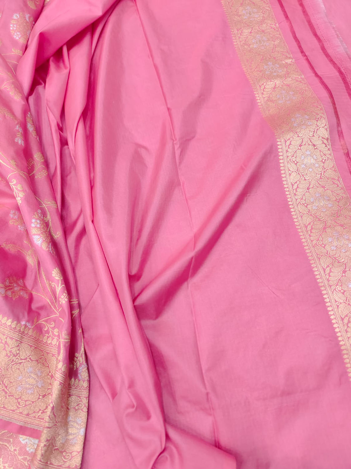 Pink Banarasi Handloom Pure Katan Silk Sona Roopa Jaal Work Saree - Luxurion World