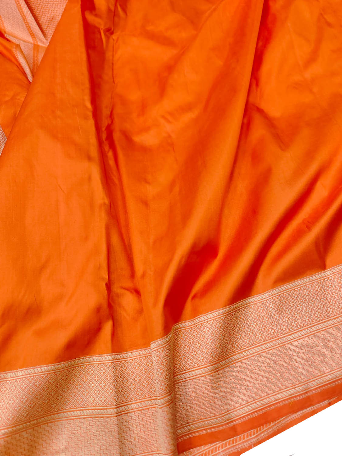Orange Banarasi Handloom Pure Katan Silk Kimkhwab Kadwa Saree - Luxurion World