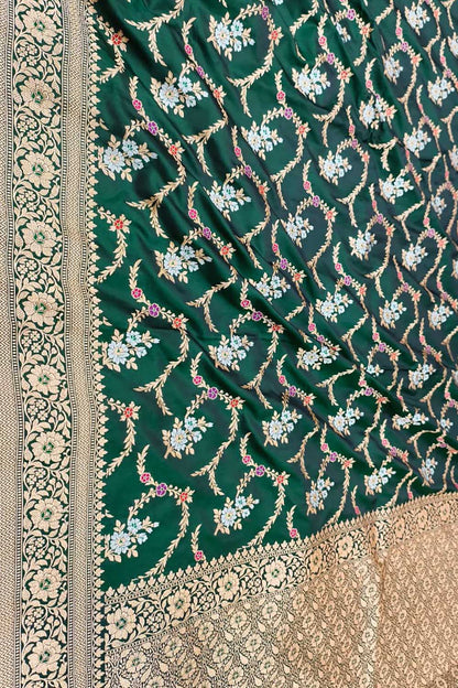 Green Banarasi Handloom Pure Mashru Silk Meenakari Saree - Luxurion World