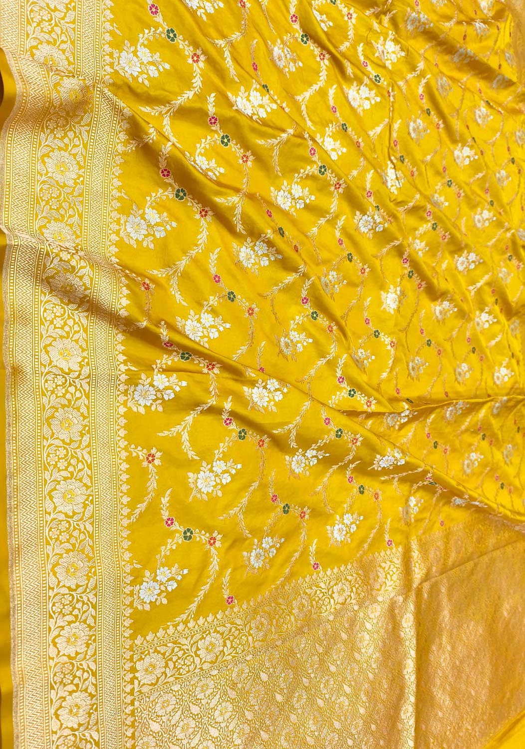 Yellow Banarasi Handloom Pure Mashru Silk Meenakari Saree - Luxurion World