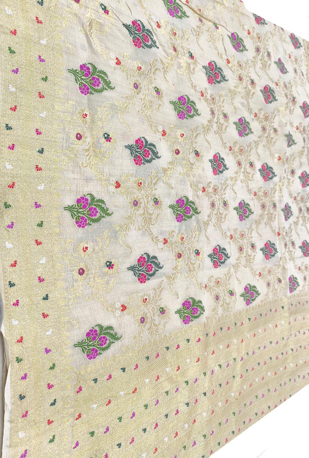 Dyeable Banarasi Handloom Pure Tussar Silk Meenakari Flower Design Saree - Luxurion World