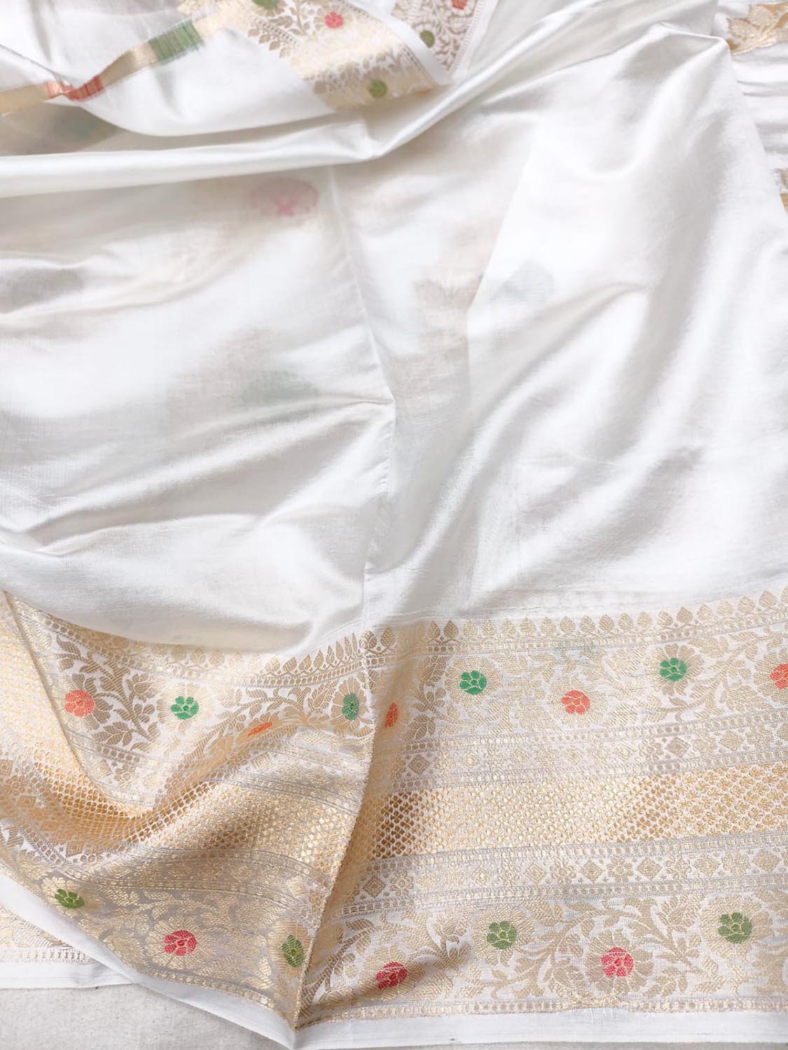 Dyeable Banarasi Handloom Pure Dupion Silk Flower Design Saree - Luxurion World