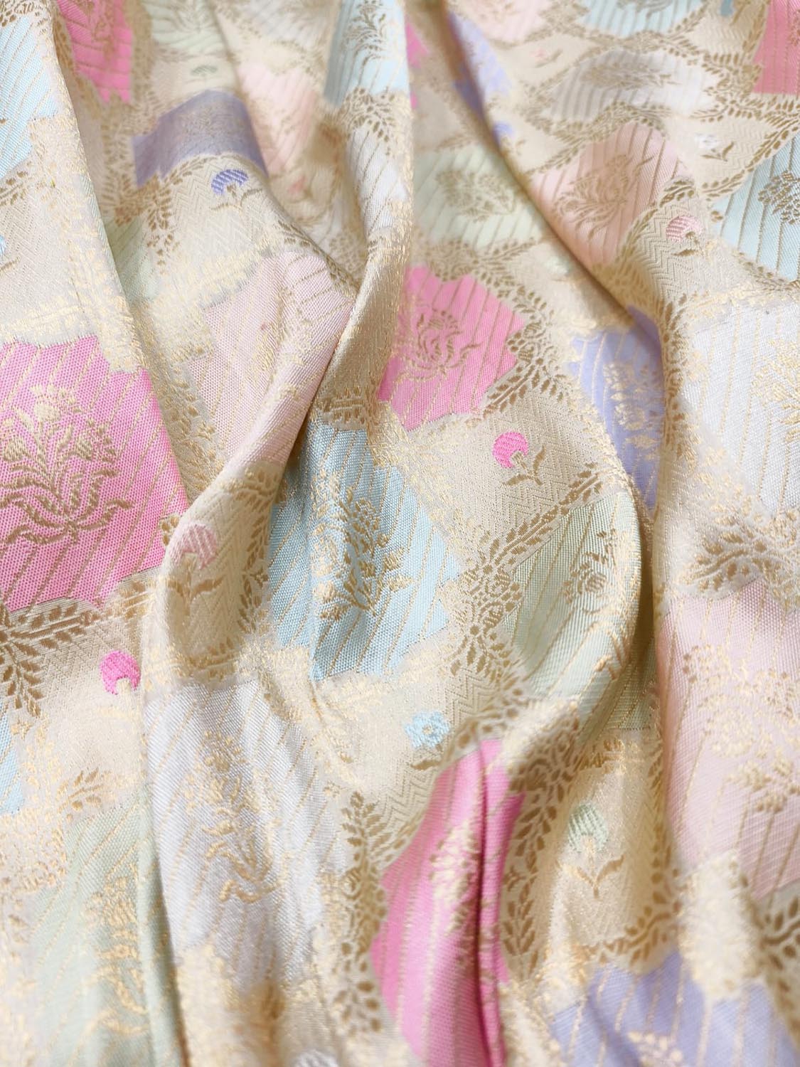 Exquisite Multicolor Handloom Banarasi Pure Katan Silk Meenakari Saree - Luxurion World