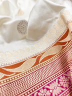 Elegant White Handloom Banarasi Pure Katan Silk Flower Design Saree - Luxurion World