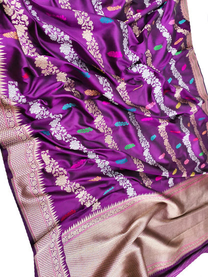 Elegant Purple Handloom Banarasi Pure Katan Silk Flower Design Saree - Luxurion World
