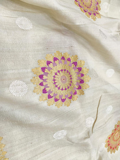 Stunning Dyeable Handloom Banarasi Tussar Silk Meenakari Saree - Luxurion World