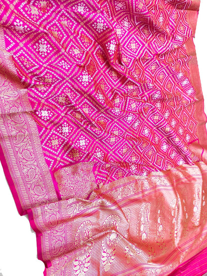 Exquisite Pink Handloom Banarasi Pure Katan Silk Kadwa Saree - Luxurion World