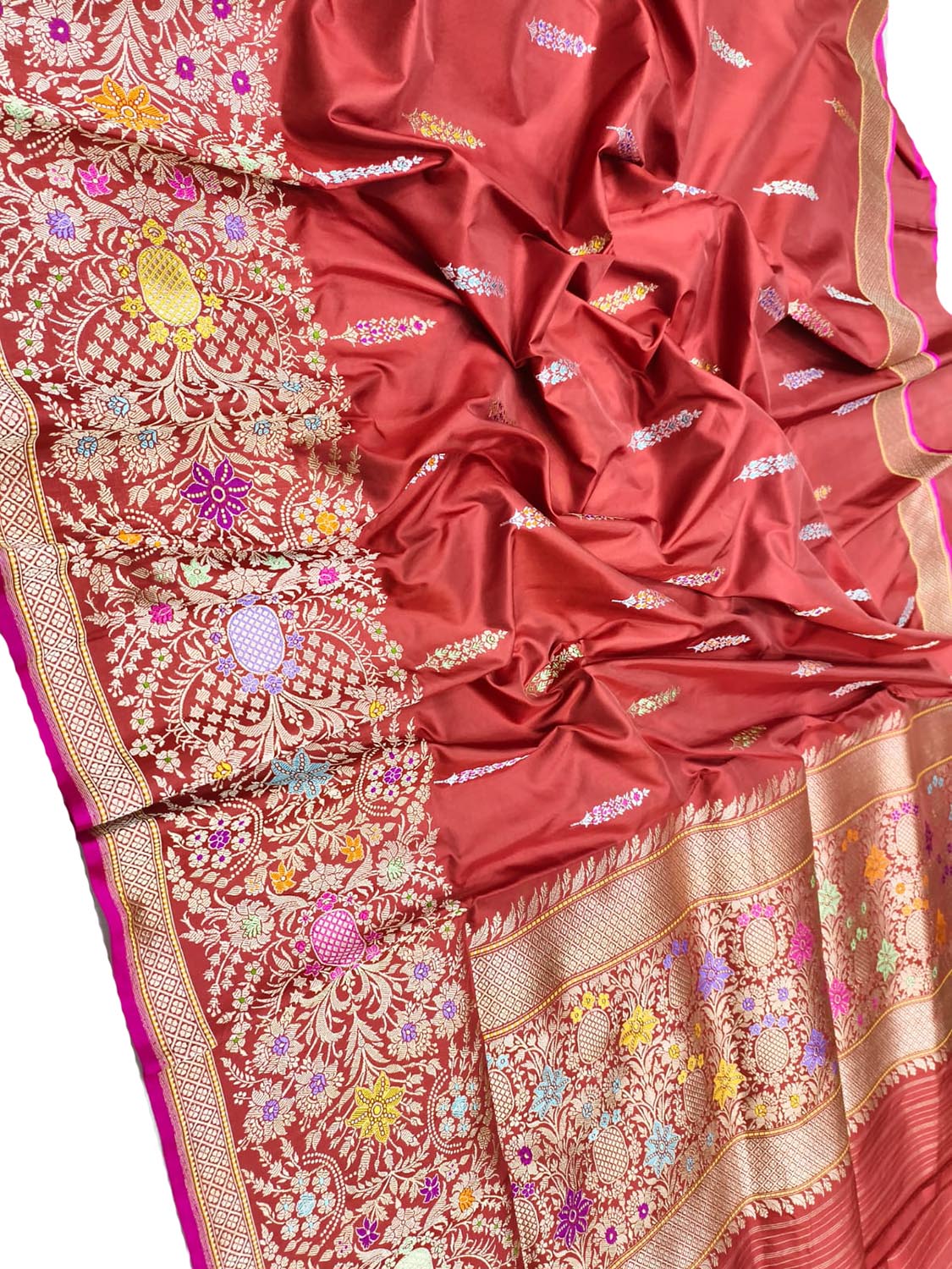 Elegant Maroon Handloom Banarasi Pure Katan Silk Meenakari Flower Design Saree - Luxurion World