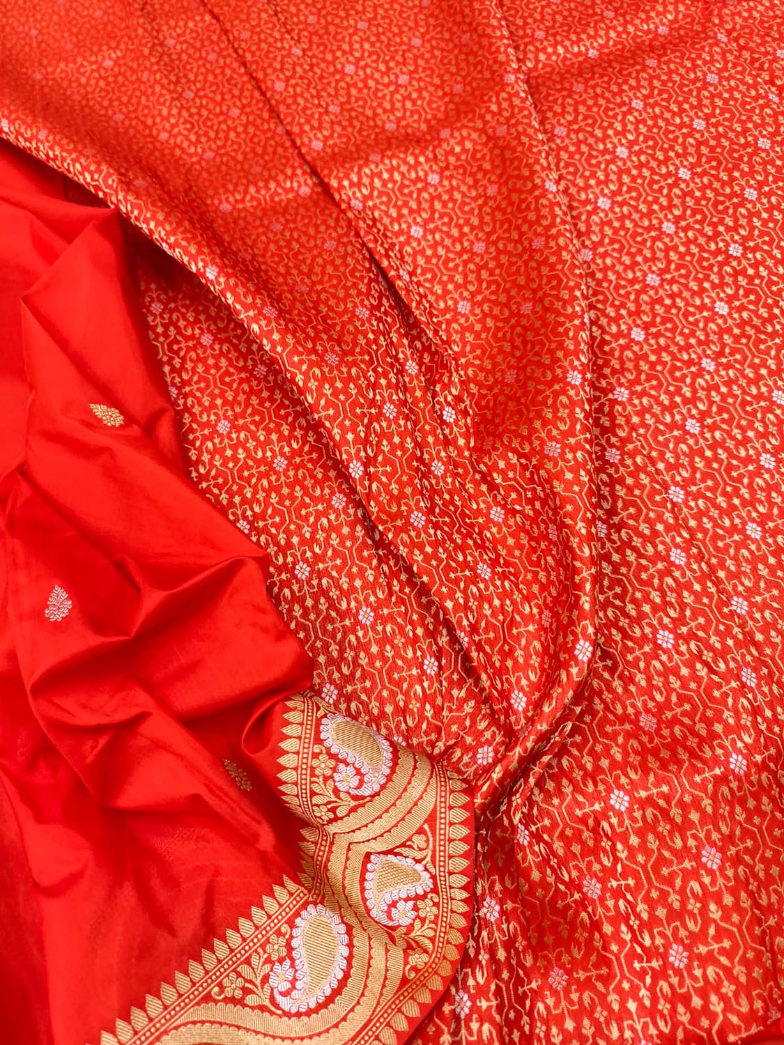 Exquisite Orange Handloom Banarasi Pure Katan Silk Sona Roopa Saree - Luxurion World