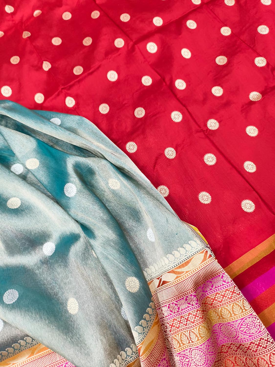 Exquisite Blue Handloom Banarasi Pure Tissue Silk Booti Design Saree - Luxurion World