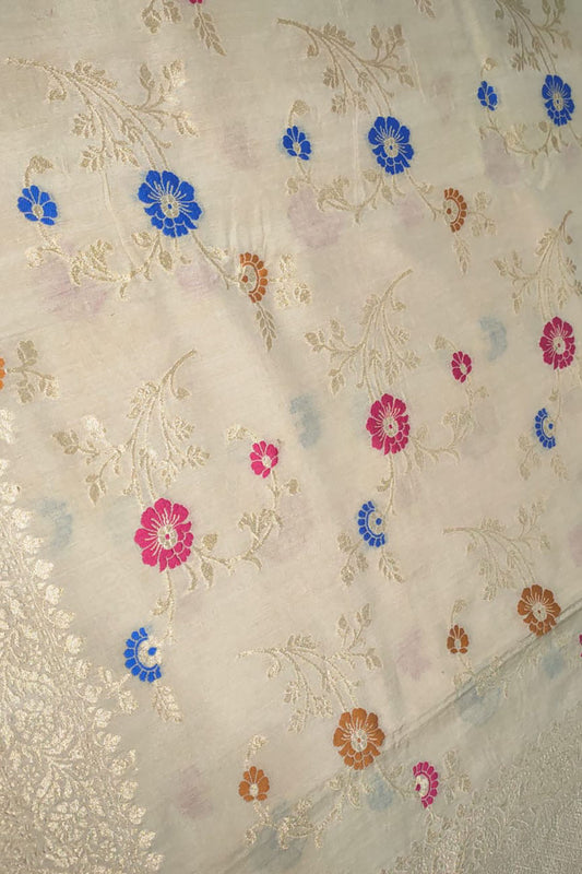 Exquisite Dyeable Banarasi Handloom Pure Moonga Silk Meenakari Saree - Luxurion World