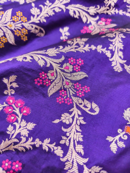Elegant Purple Handloom Banarasi Silk Flower Design Meenakari Saree - Luxurion World
