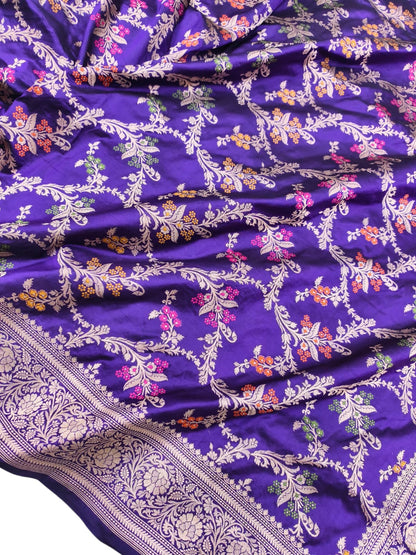 Elegant Purple Handloom Banarasi Silk Flower Design Meenakari Saree - Luxurion World