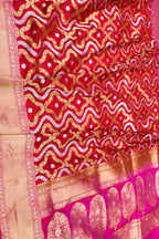 Exquisite Red Handloom Banarasi Pure Katan Silk Sona Roopa Saree - Luxurion World
