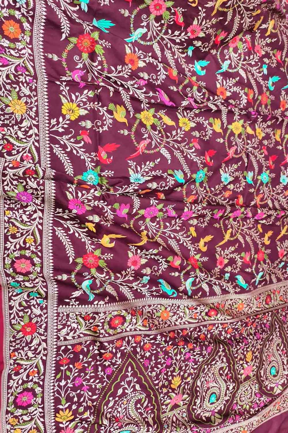 Maroon Handloom Banarasi Pure Katan Silk Flower And Bird Design Meenakari Saree - Luxurion World