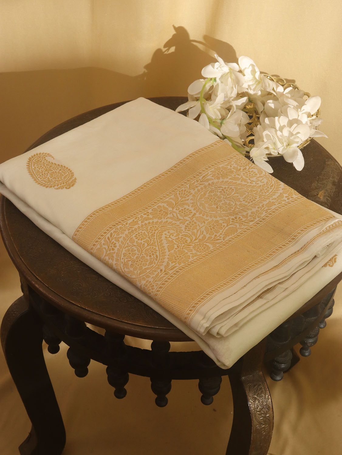 Dyeable Banarasi Handloom Pure Chiniya Silk Saree - Luxurion World