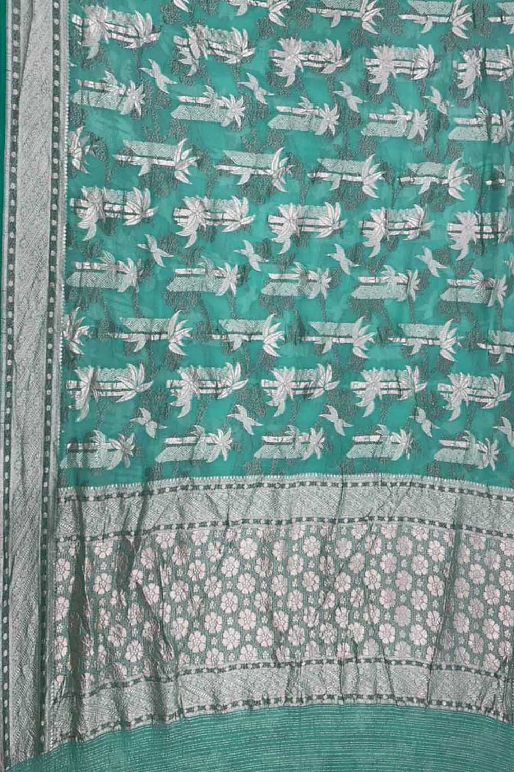 Green Pure Georgette Banarasi Handloom Saree - Luxurion World