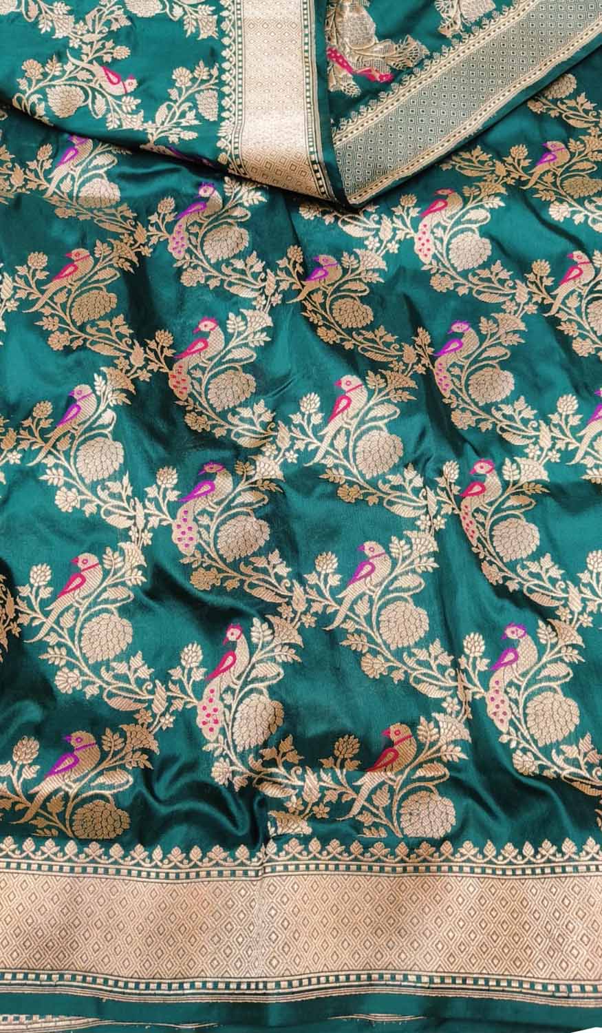 Green Banarasi Handloom Pure Katan Silk Kadwa Weaved Peacock And Parrot Design Saree - Luxurion World