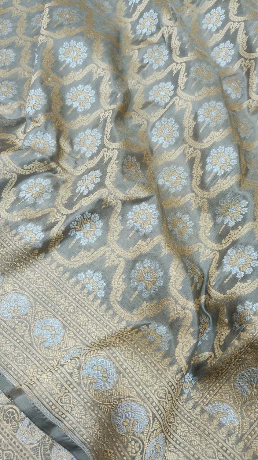 Exquisite Grey Banarasi Handloom Pure Katan Silk Sona Roopa Saree - Luxurion World