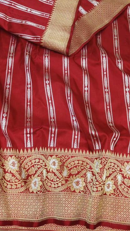 Exquisite Red Banarasi Handloom Silk Saree - Pure Elegance - Luxurion World