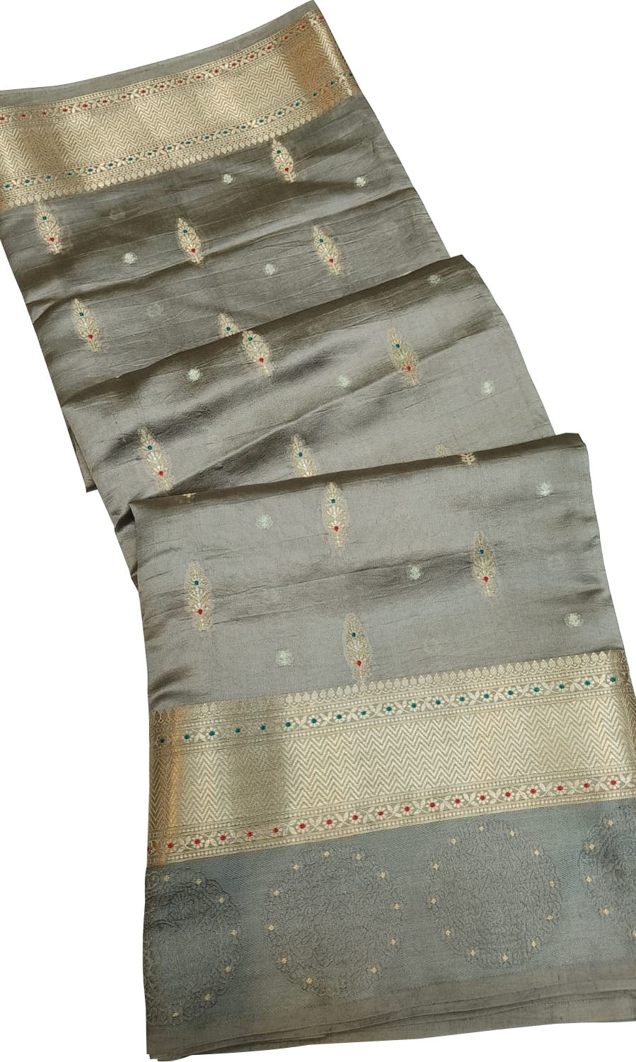 Graceful Grey Banarasi Silk Saree - Timeless Elegance - Luxurion World