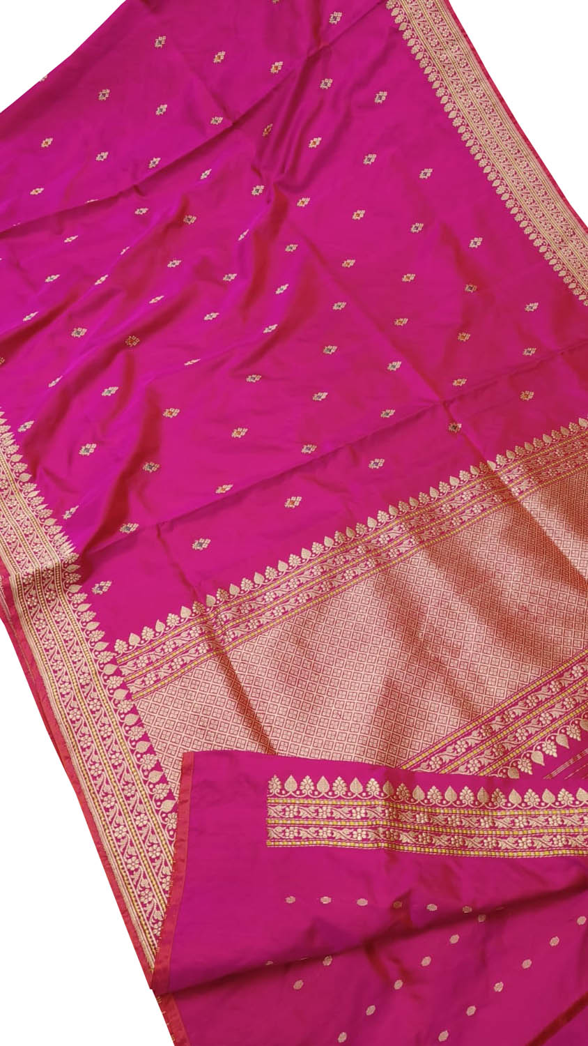 Exquisite Pink Handloom Banarasi Silk Saree - Luxurion World
