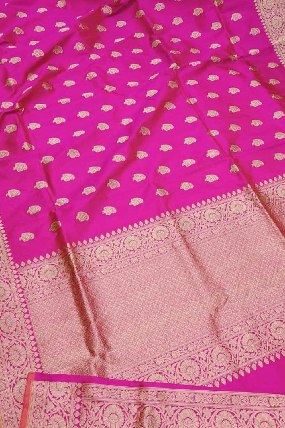 Exquisite Pink Banarasi Katan Silk Saree - Luxurion World