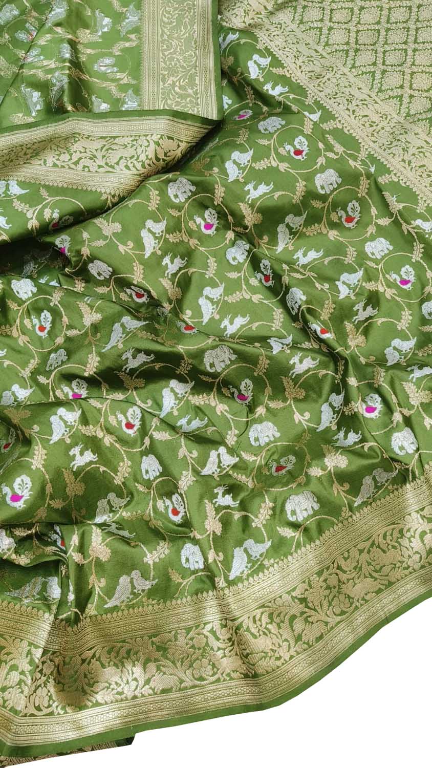 Exquisite Green Banarasi Handloom Silk Saree - Luxurion World