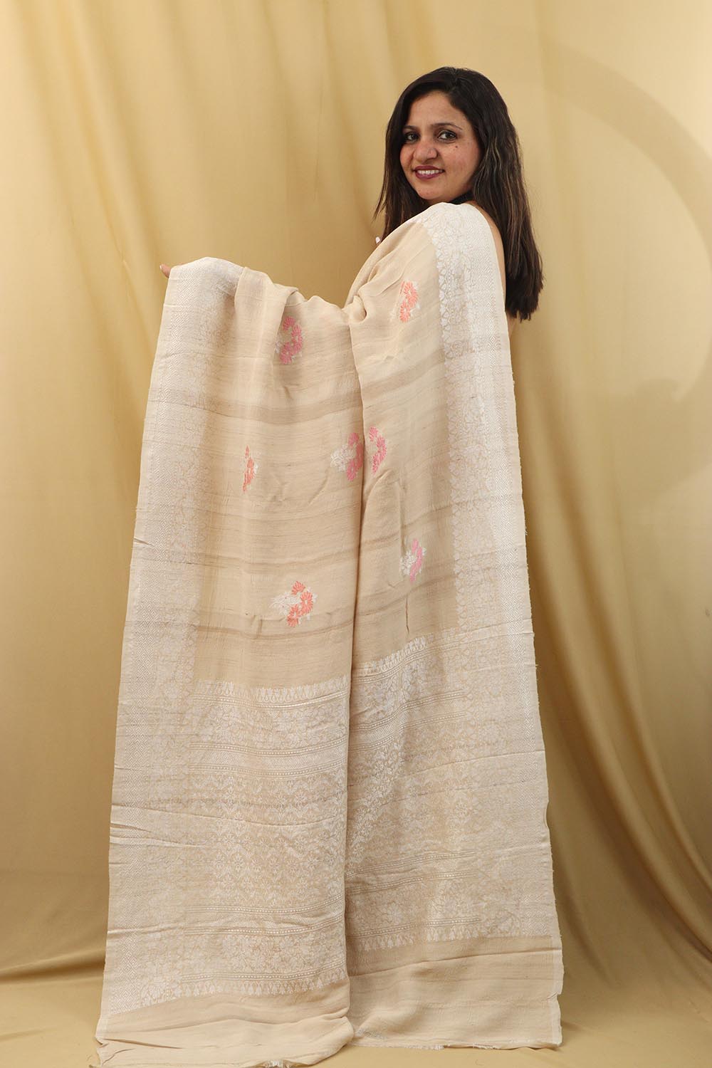 Elegant Dyeable Banarasi Tussar Georgette Saree - Luxurion World