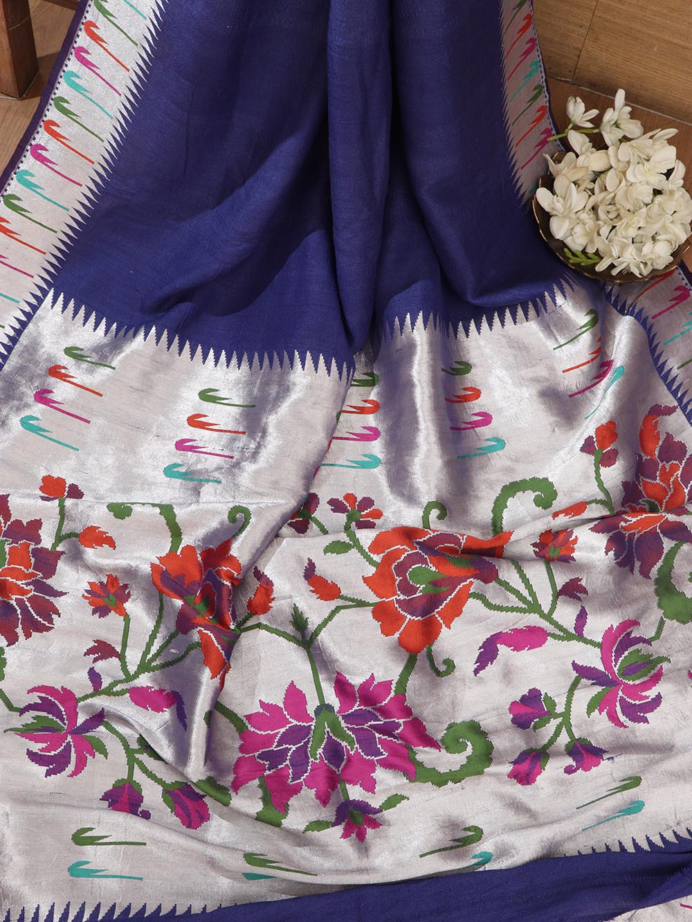 Exquisite Blue Handloom Banarasi Paithani Tussar Saree - Luxurion World