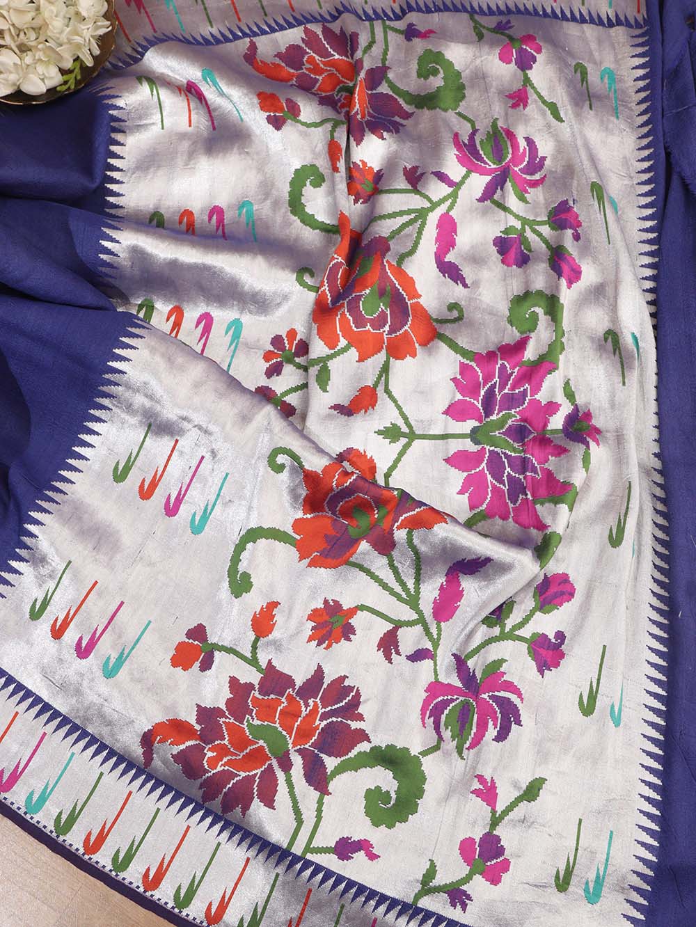 Exquisite Blue Handloom Banarasi Paithani Tussar Saree - Luxurion World