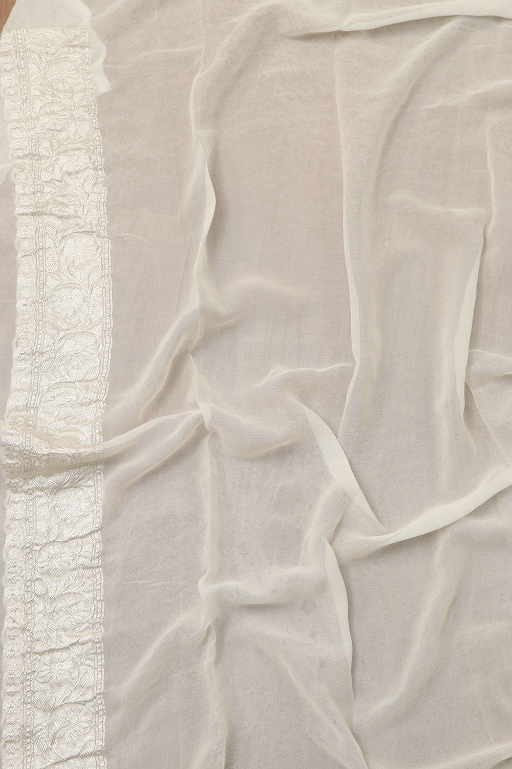 Elegant Dyeable Banarasi Handloom Pure Georgette Saree - Luxurion World