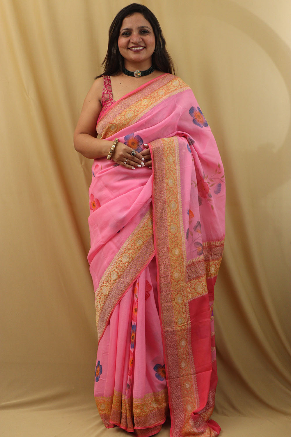 Handloom Banarasi Georgette Saree with Pink Hand Paint - Luxurion World