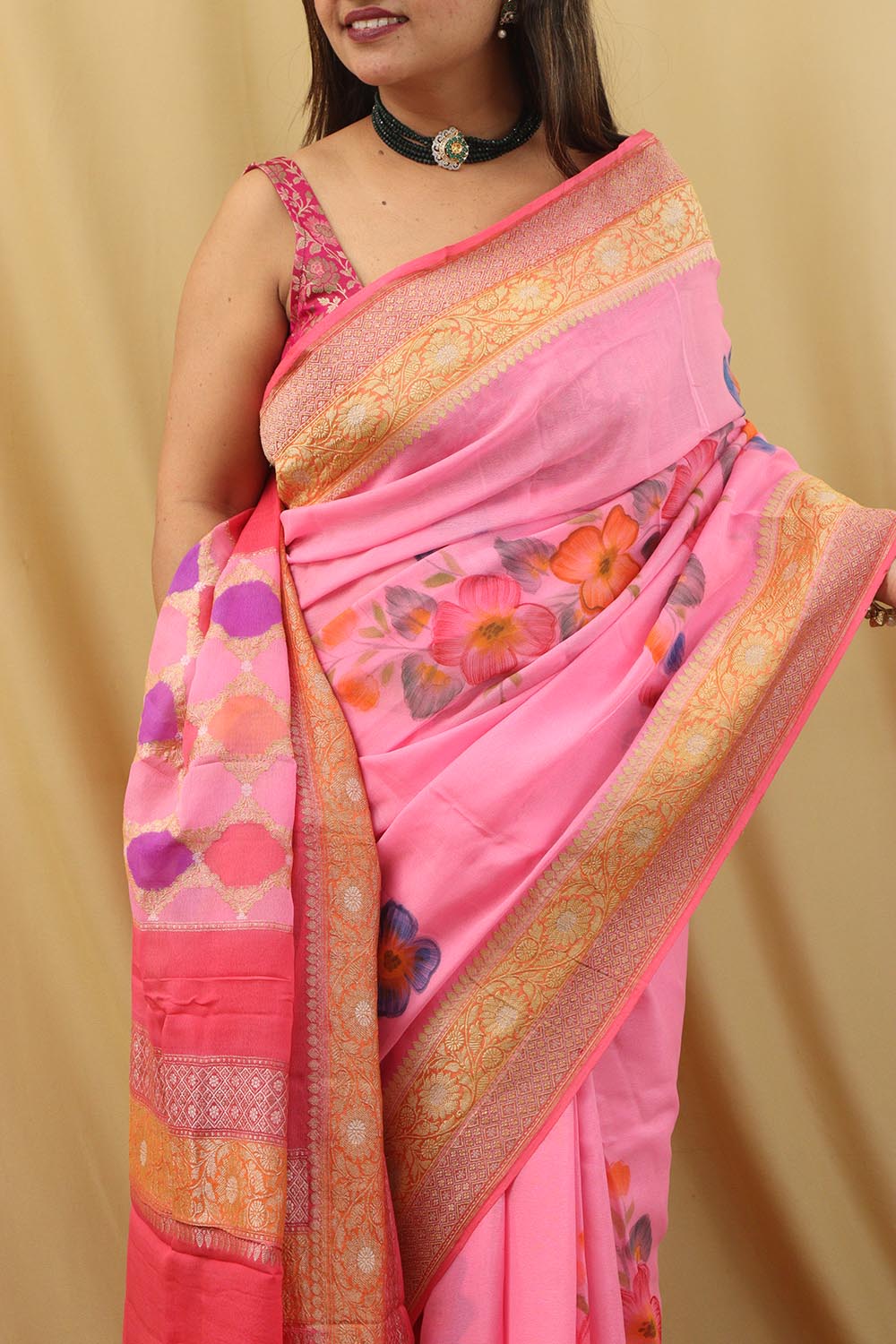 Handloom Banarasi Georgette Saree with Pink Hand Paint - Luxurion World