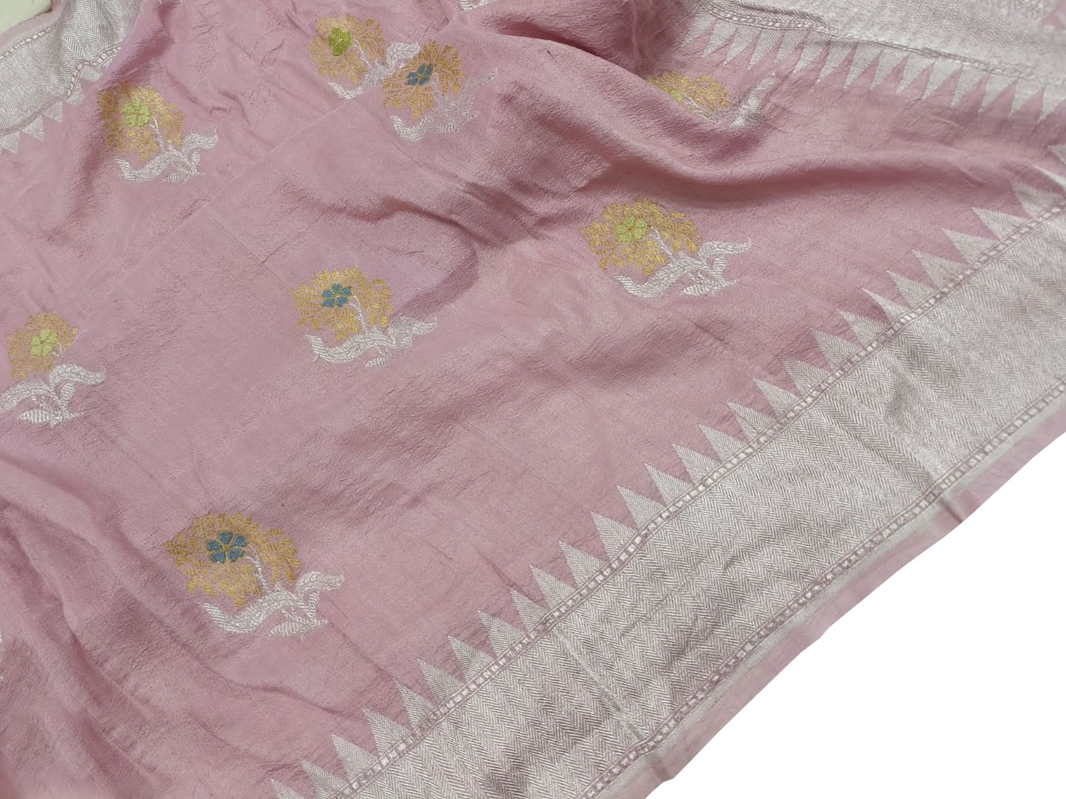 Exquisite Pink Banarasi Tussar Georgette Saree - Luxurion World