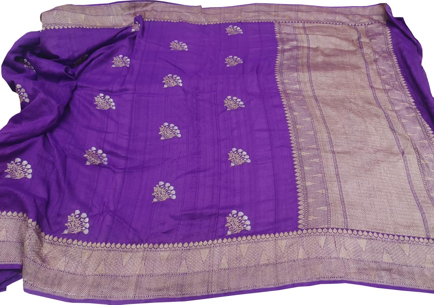 Elegant Purple Banarasi Tussar Georgette Saree - Luxurion World