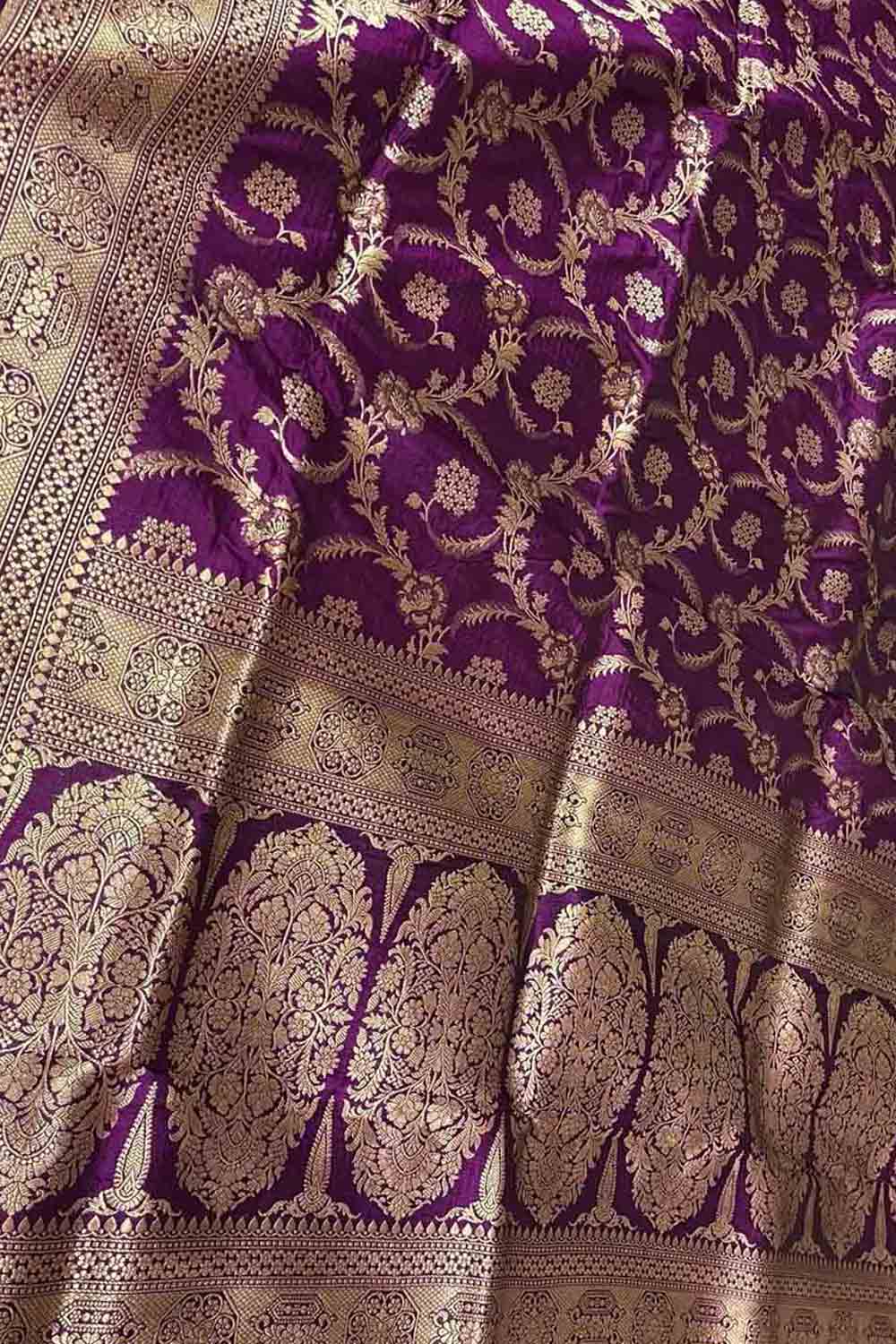 Elegant Purple Banarasi Pure Katan Silk Handloom Saree - Luxurion World