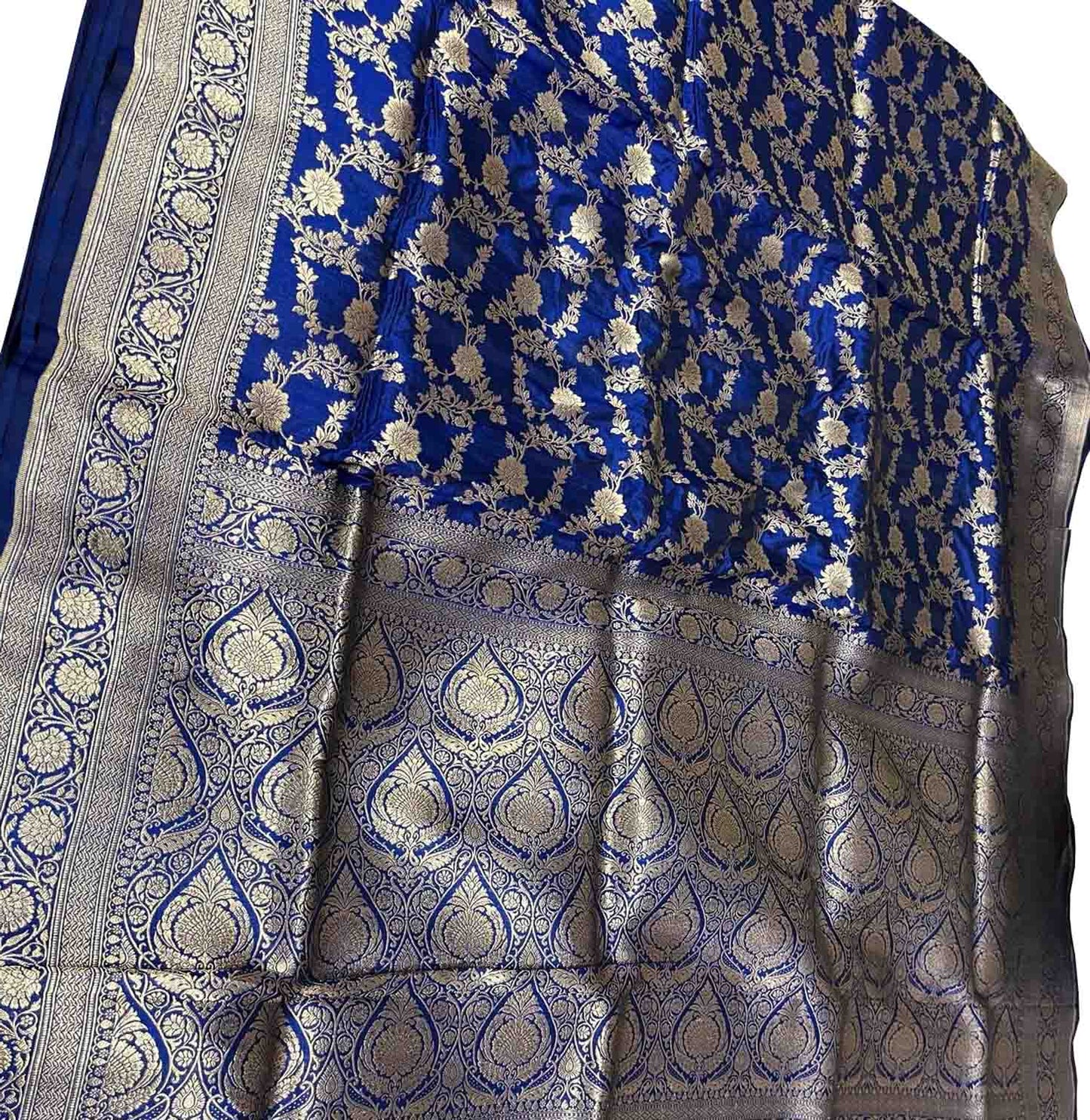 Exquisite Blue Banarasi Pure Katan Silk Saree - Luxurion World