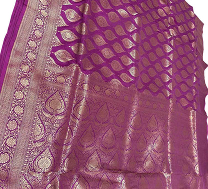 Exquisite Purple Banarasi Silk Saree Handloom - Luxurion World