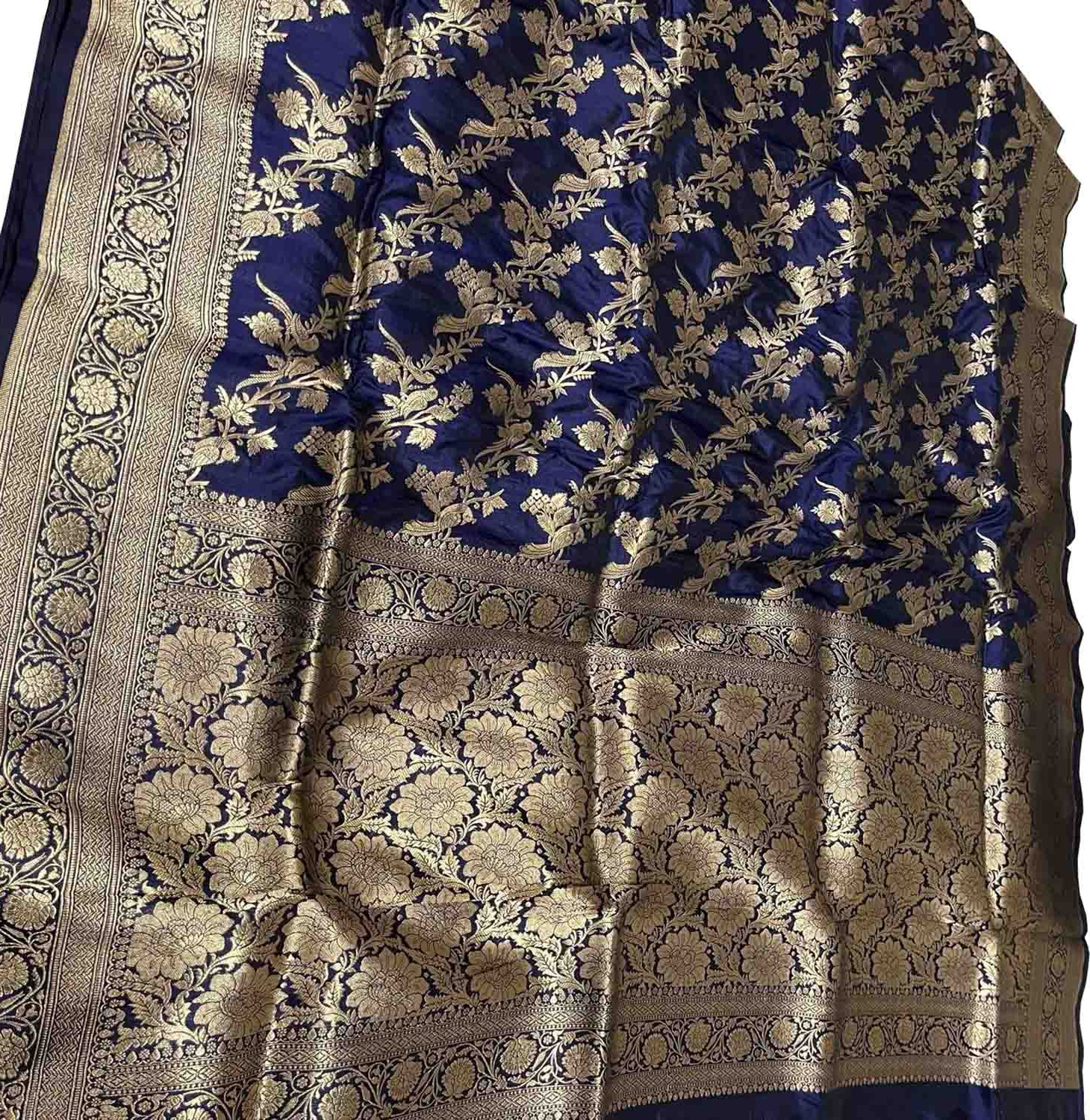 Exquisite Blue Banarasi Silk Saree Handloomed - Luxurion World