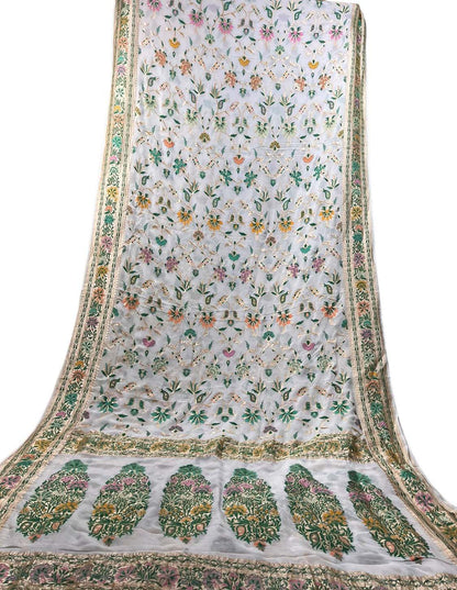 Stunning Dyeable Banarasi Georgette Meenakari Saree - Luxurion World
