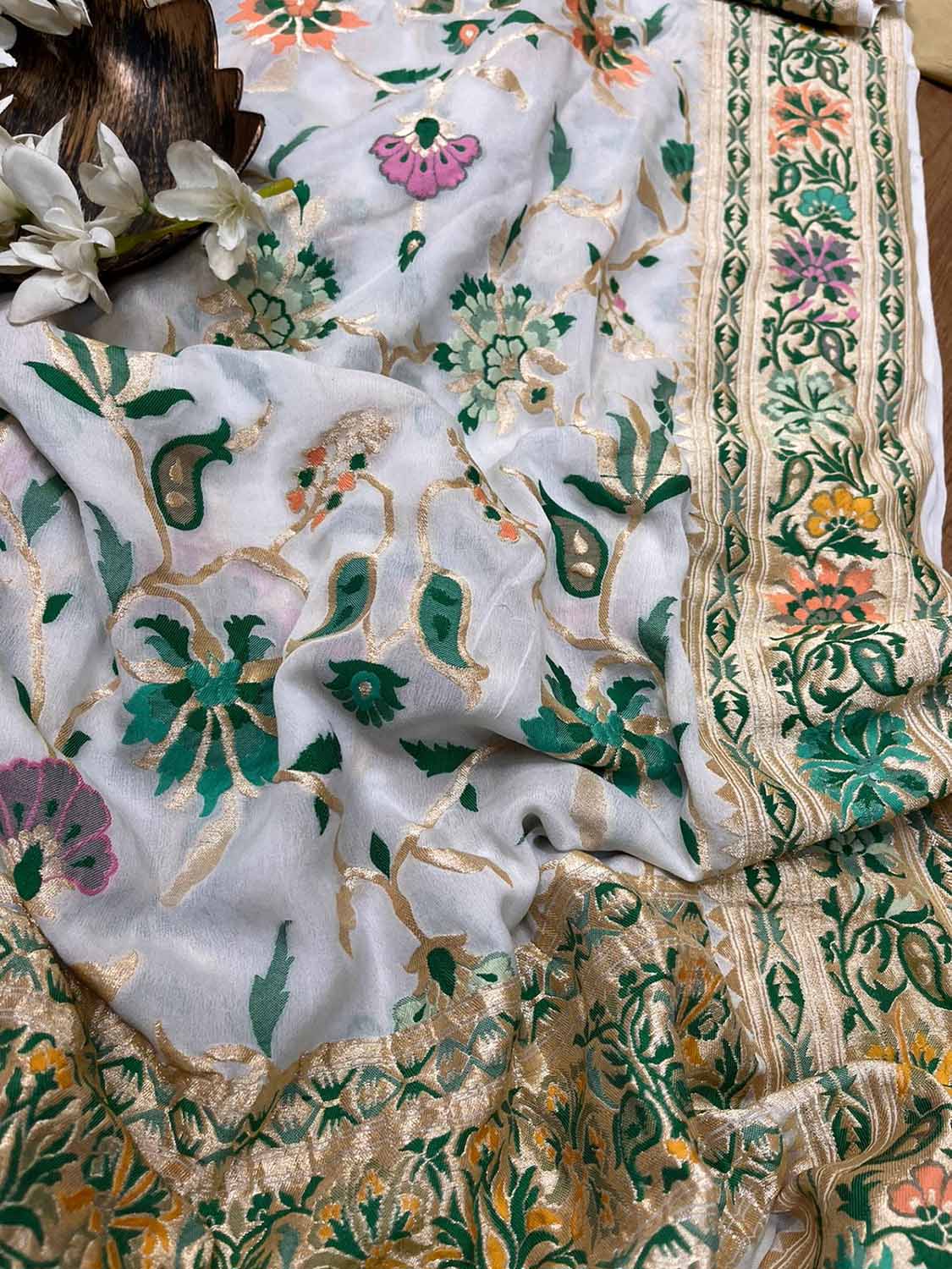 Stunning Dyeable Banarasi Georgette Meenakari Saree - Luxurion World