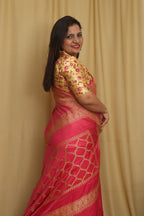 Exquisite Pink Banarasi Handloom Pure Mashru Satin Kadwa Saree - Luxurion World