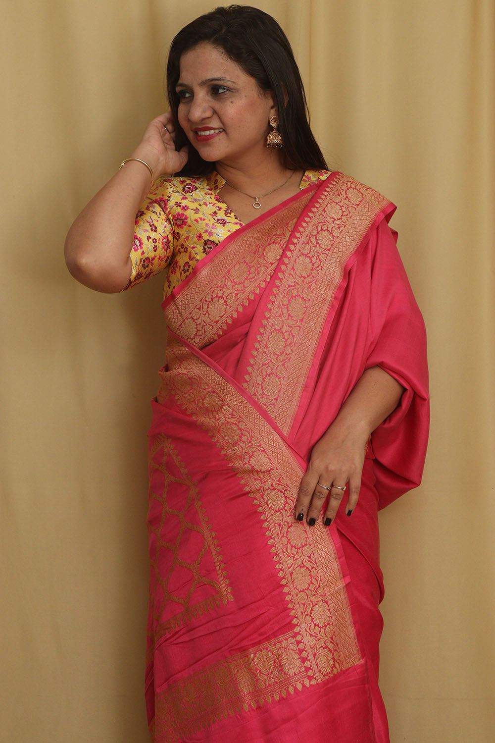 Exquisite Pink Banarasi Handloom Pure Mashru Satin Kadwa Saree - Luxurion World