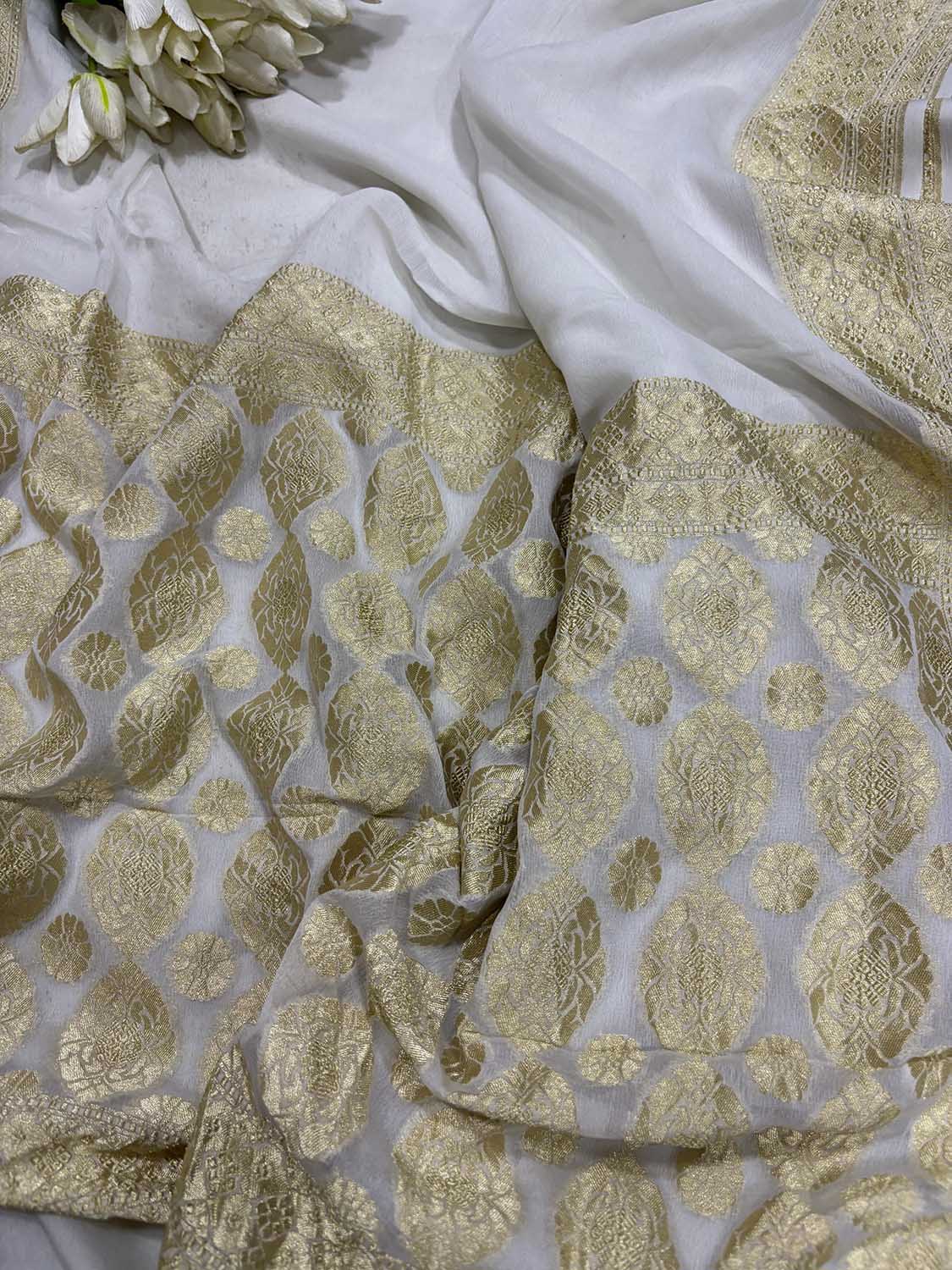 Dyeable Handloom Banarasi Pure Georgette Waterzari Saree - Luxurion World