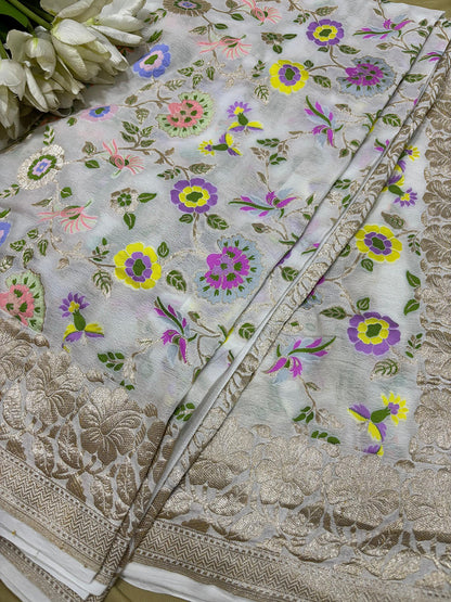 Dyeable Handloom Banarasi Pure Georgette Multi Meenakari Flower Design Saree - Luxurion World