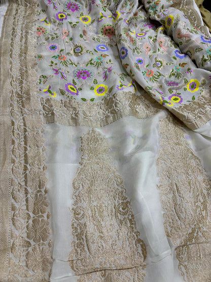 Dyeable Handloom Banarasi Pure Georgette Multi Meenakari Flower Design Saree - Luxurion World