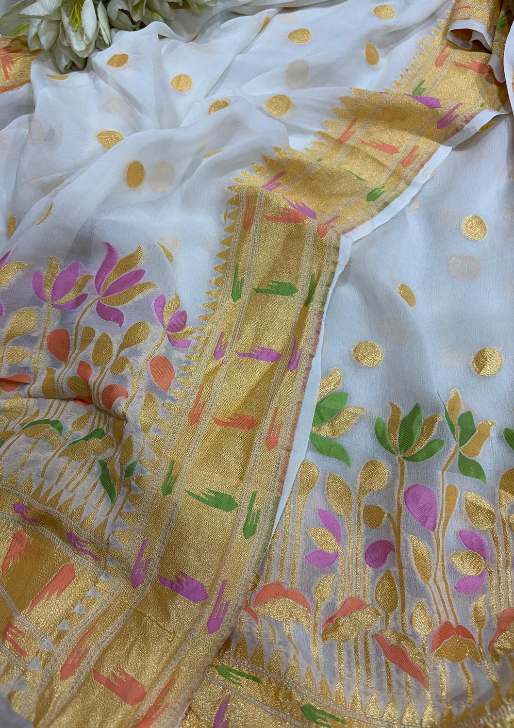 Dyeable Handloom Banarasi Pure Georgette Meenakari Paithani Border Three Piece Unstitched Suit Set - Luxurion World