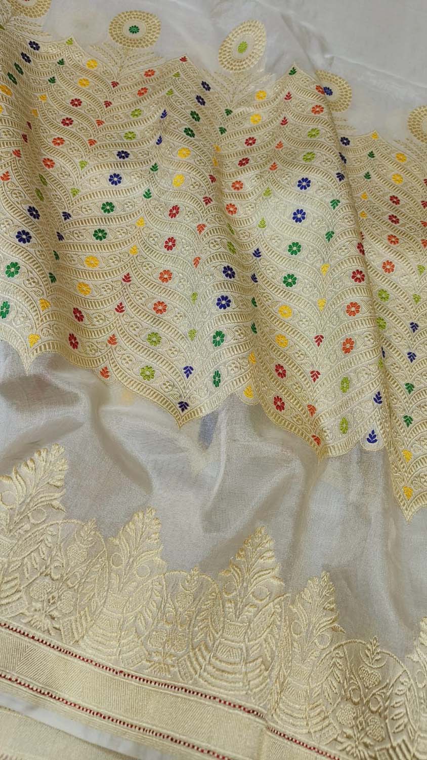 Off White Banarasi Pure Katan Silk Handloom Meenakari Saree - Luxurion World